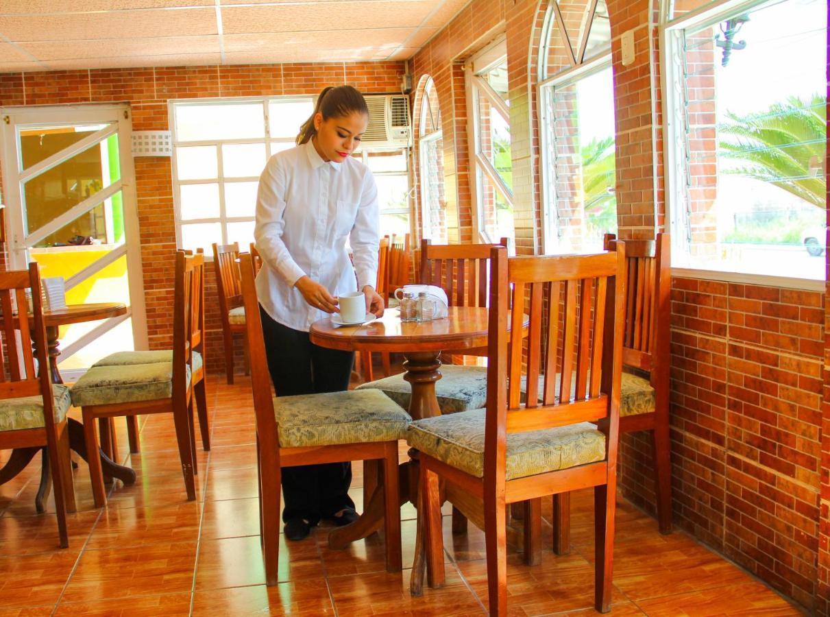 Hotel Tutul-Ha เอสการ์เซกา ภายนอก รูปภาพ